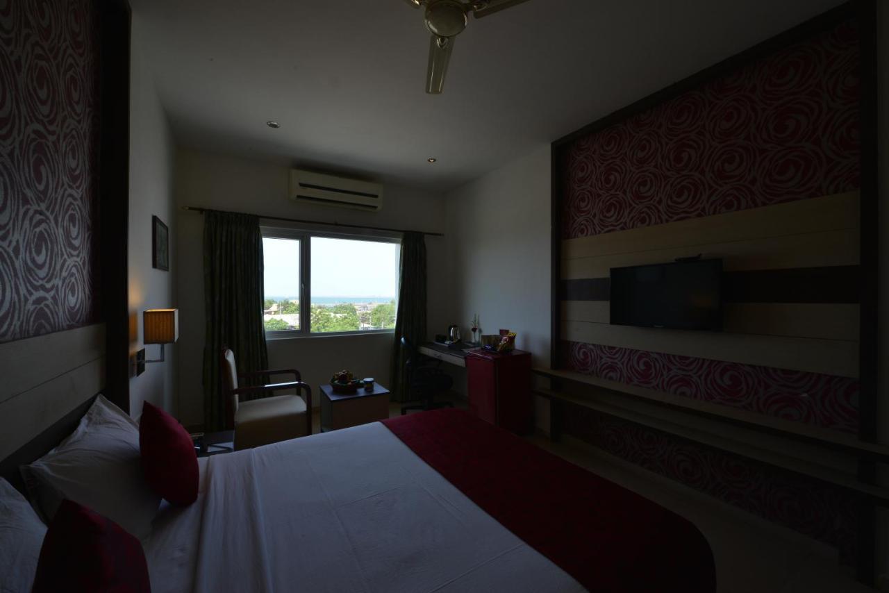 Srm Hotel Tuticorin Exteriör bild