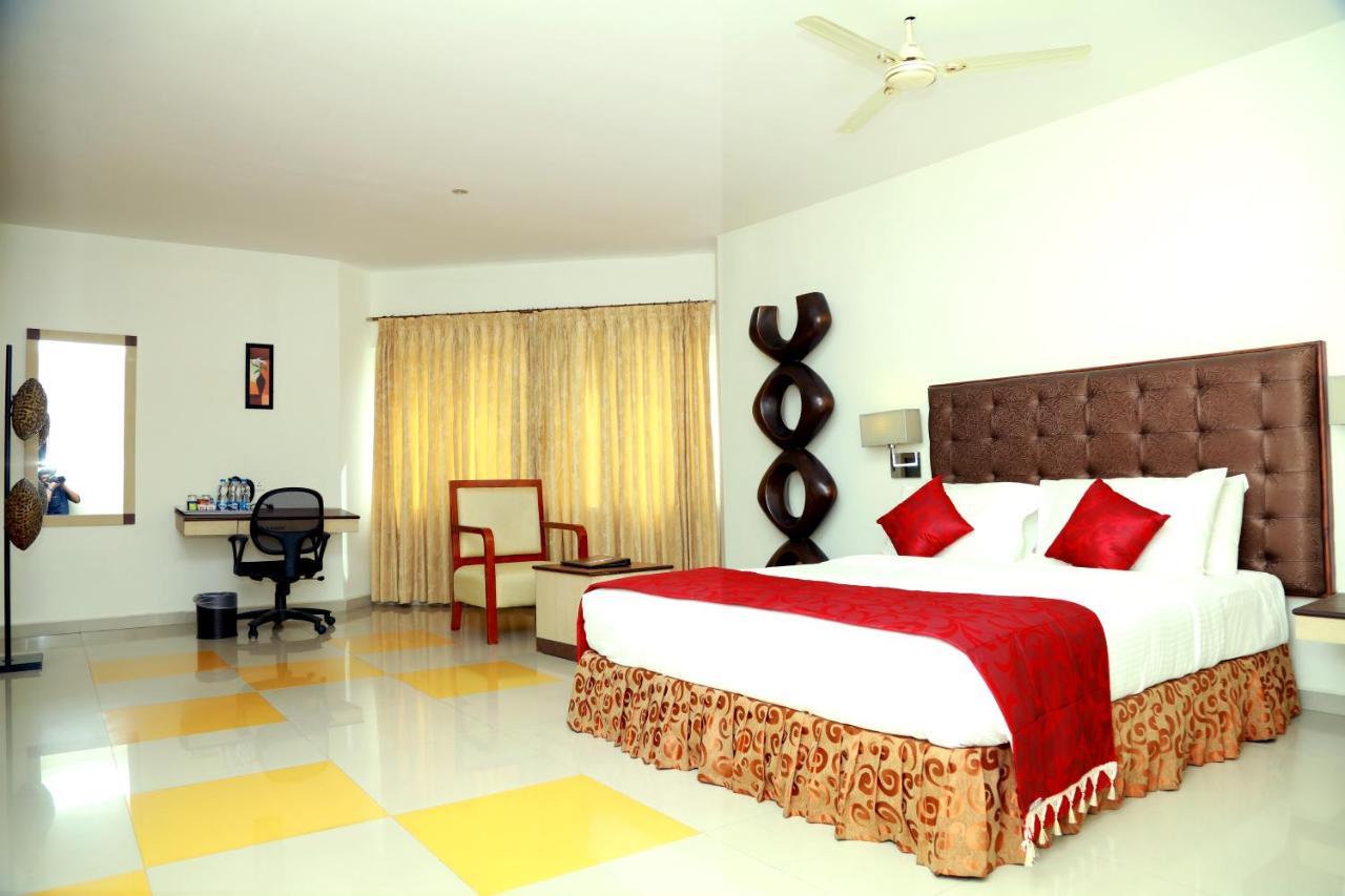 Srm Hotel Tuticorin Exteriör bild