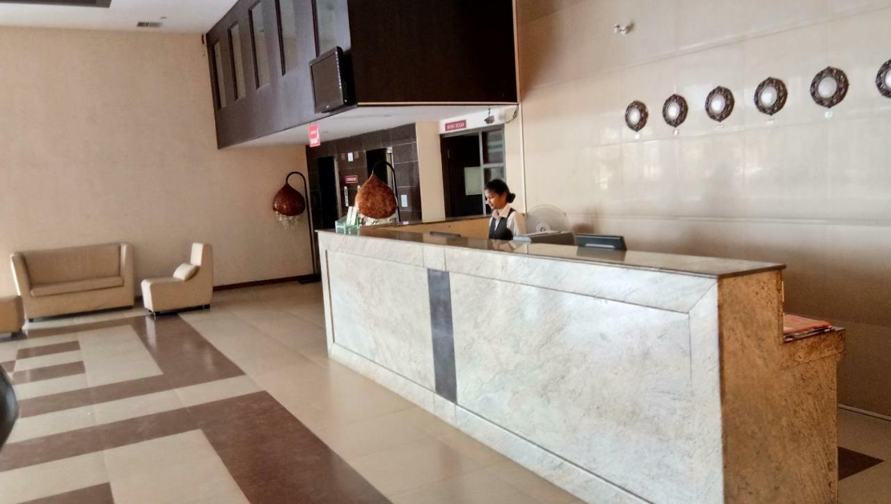 Srm Hotel Tuticorin Exteriör bild