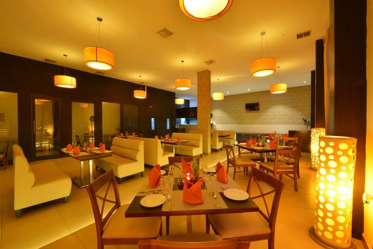 Srm Hotel Tuticorin Exteriör bild