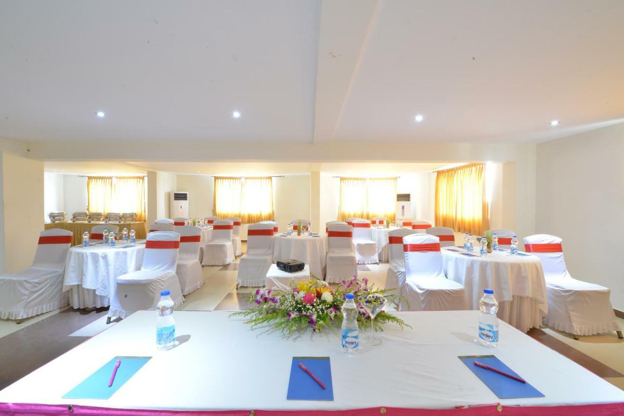Srm Hotel Tuticorin Exteriör bild